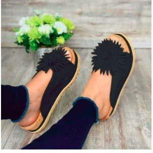 Cute Wide Flat Comfortable Embellished Sandals