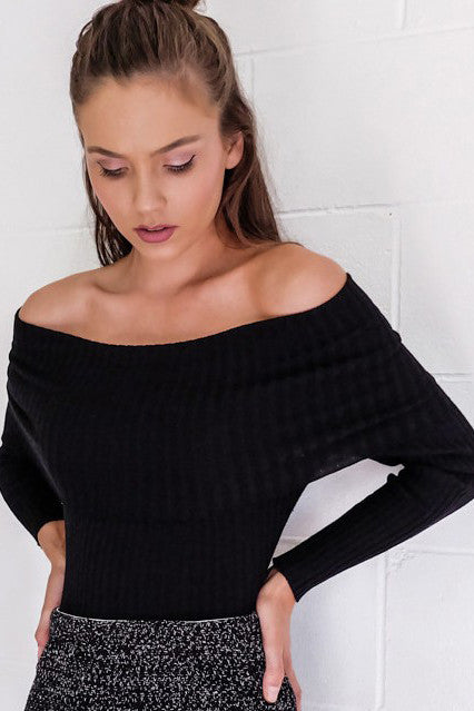 Long Sleeves Pure Color Off Shoulder Slim Sweater