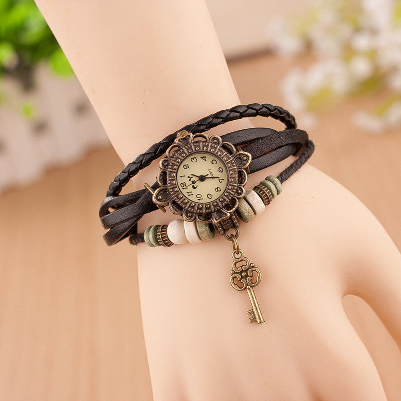 Retro Style Key Pendant Multilayer Watch