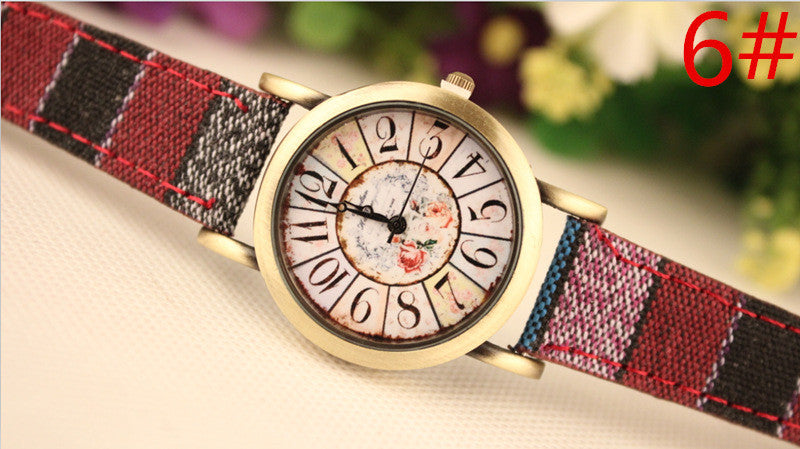 Retro Print Lady's Wrist Watch