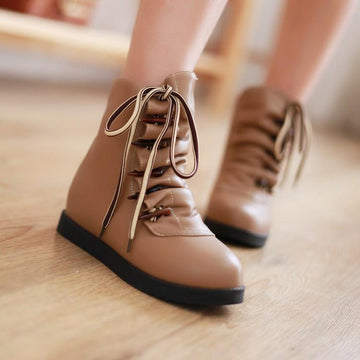 Pure Color Horn Decorate Wrinkle Short Boots