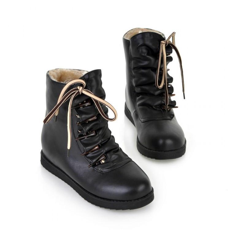 Pure Color Horn Decorate Wrinkle Short Boots