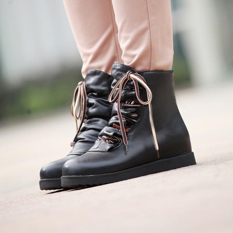 Pure Color Horn Decorate Wrinkle Short Boots