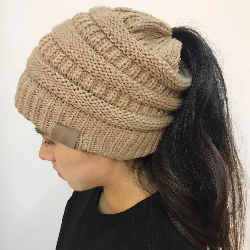Women's Winter Outdoor Warm Wool Hat Empty Top Horsetail Knitted Hat