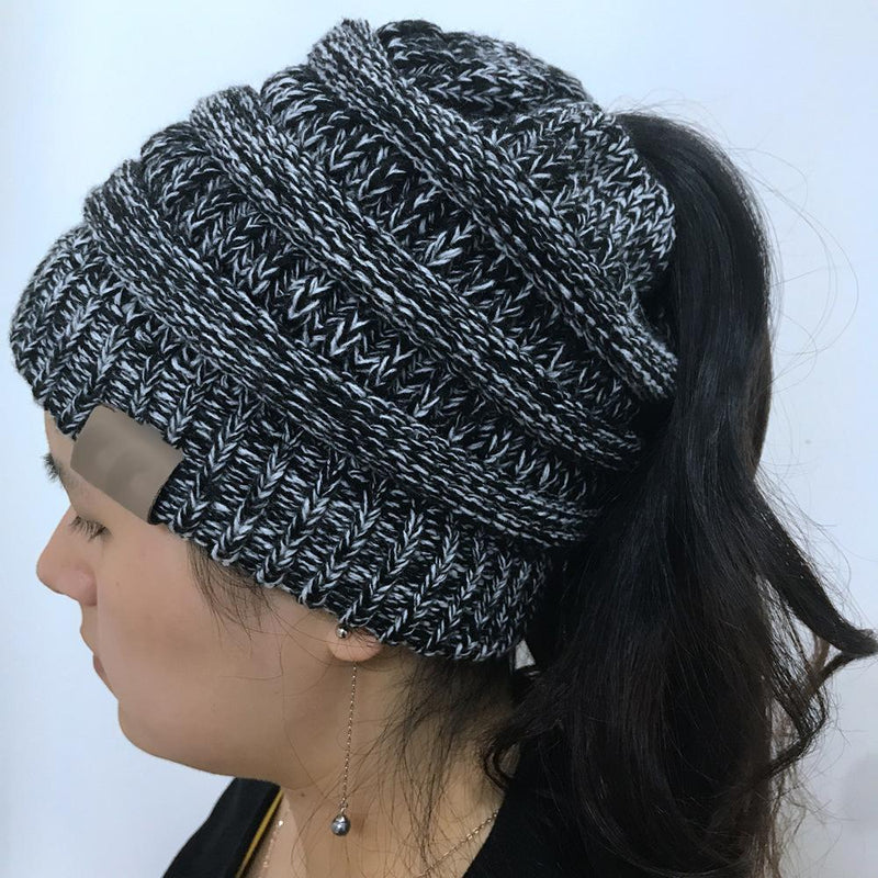 Women's Winter Outdoor Warm Wool Hat Empty Top Horsetail Knitted Hat