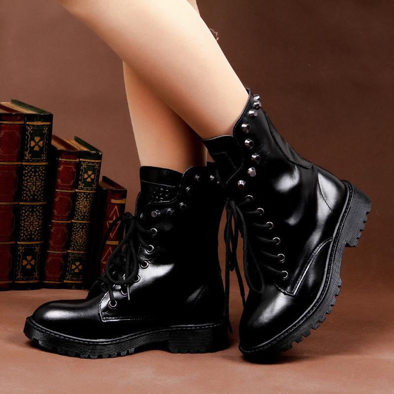 Retro Warm Rivet Leather British Short Boots
