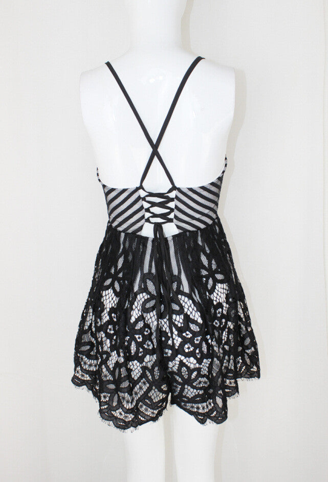 Sexy Spaghetti Strap Backless Short Lace Jumpsuit
