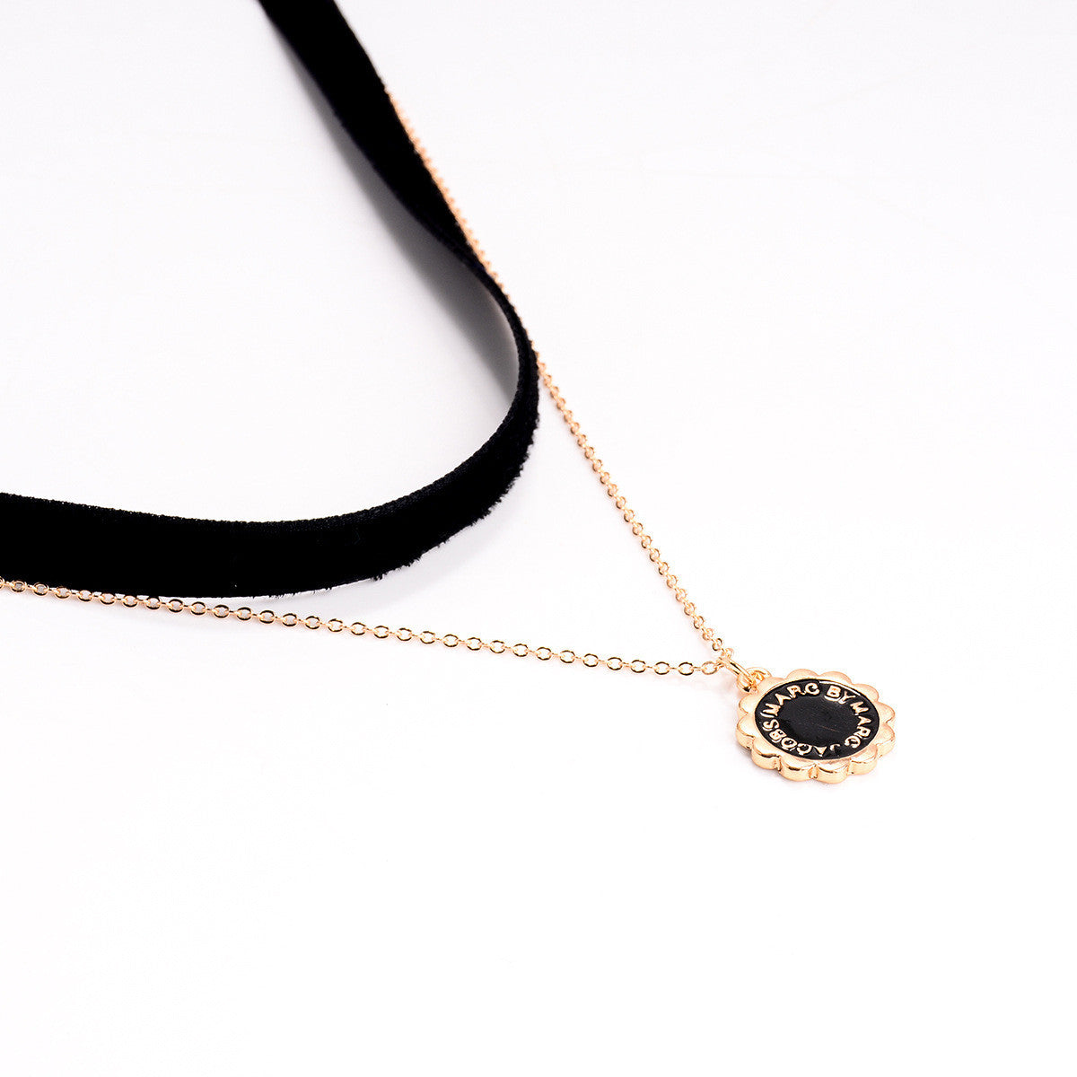 Personality Fashion Short Pendant Necklace