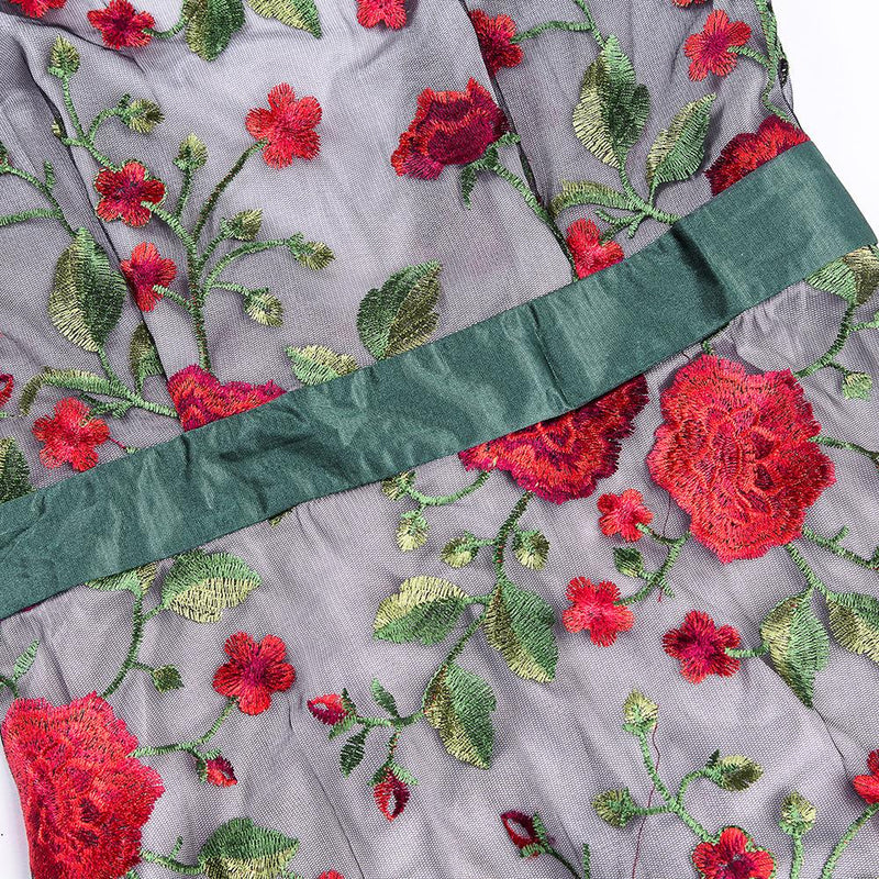 Embroidery Flowers Backless Pleated Long Prom Party Dress