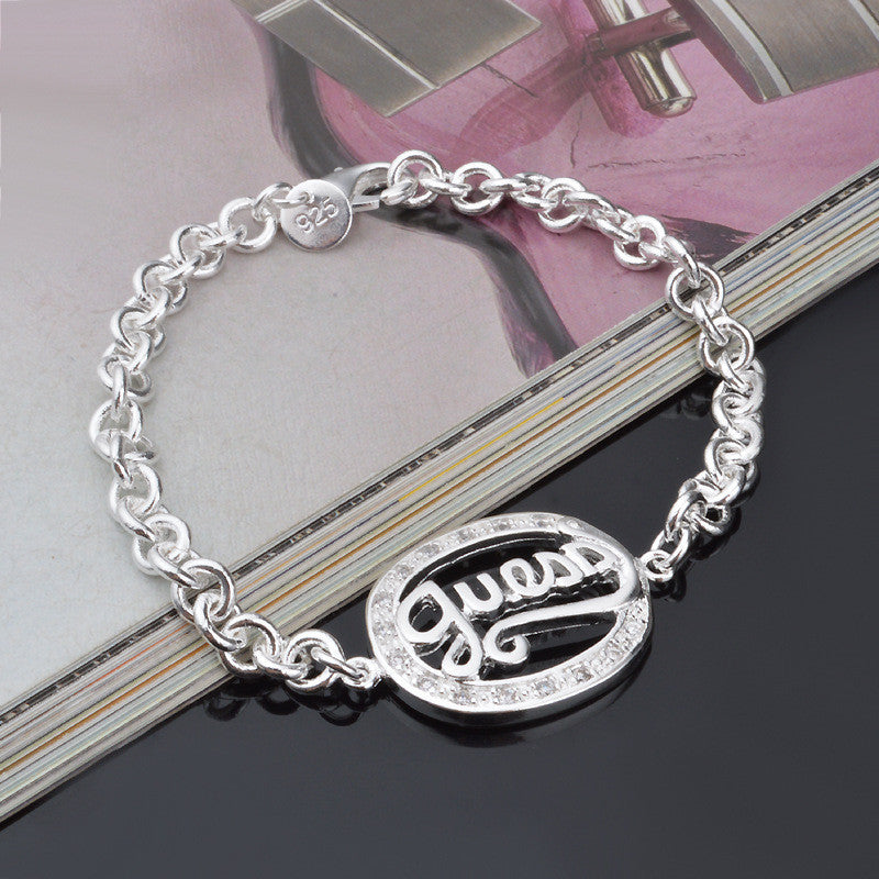 Hot Korean Fashion Exquisite Personalized Silver-Plated Silver Egg-Shaped Necklace