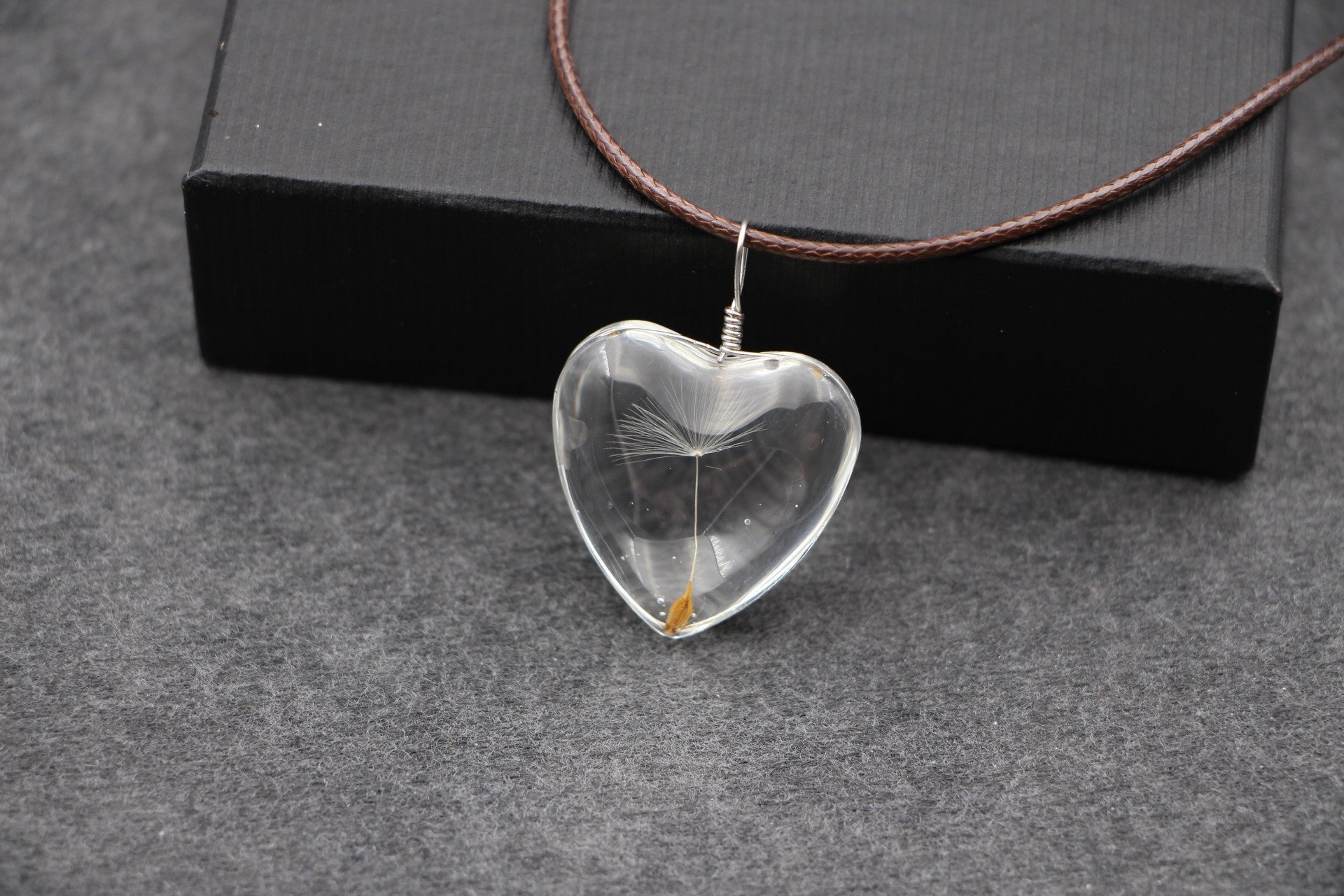 Perfect DIY Handmade Creative Natural Dandelion Pendant Necklaces