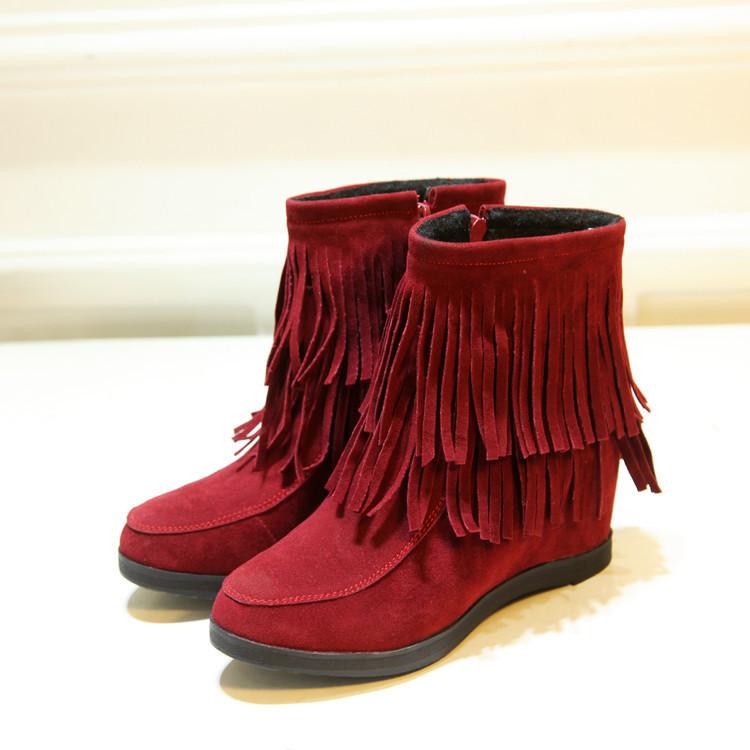 Sweet Leisure Increased Suede Tassel Short Wedge Boots