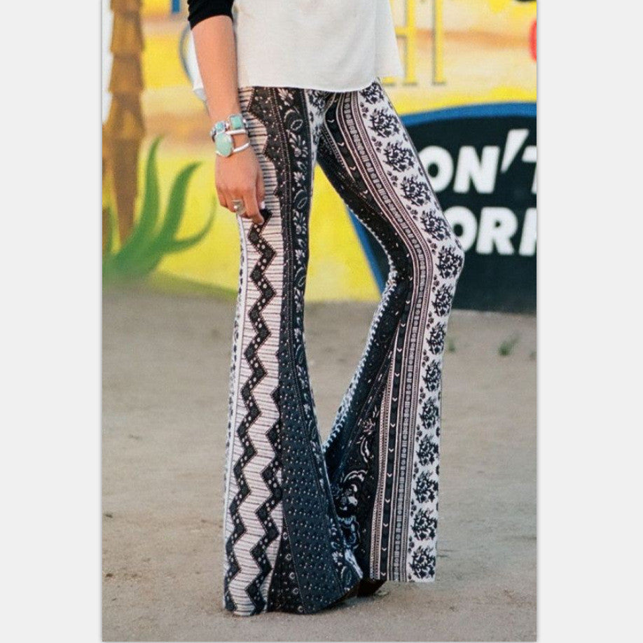 White And Black Diamond Flower Print Bell-bottom Pants