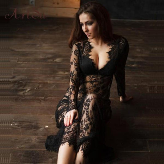 Deep V-neck Perspective Long Sleeve Lace Long Dress