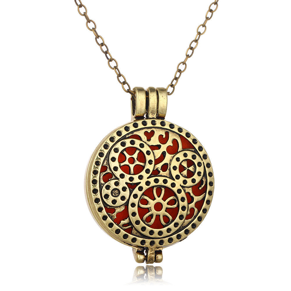Hollow Out Gear Pendant Colorful Chrismas Necklace