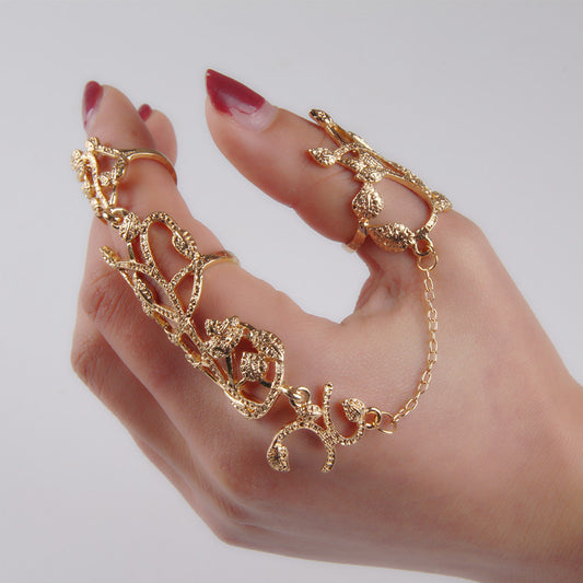 Hollow-Out Leaves Design Women Ring