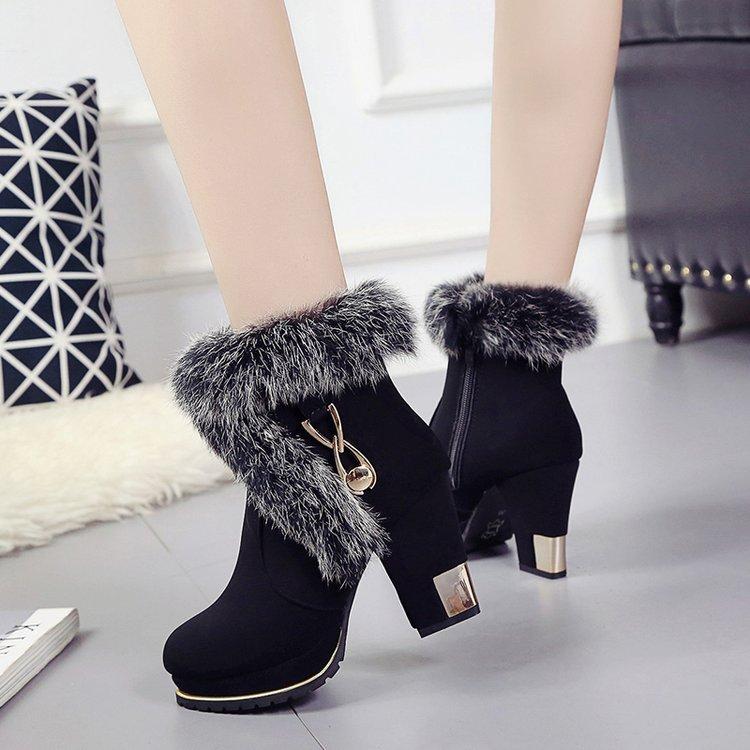 Pointed Toe Fur Decoration Middle Chunky Heel Short Boots