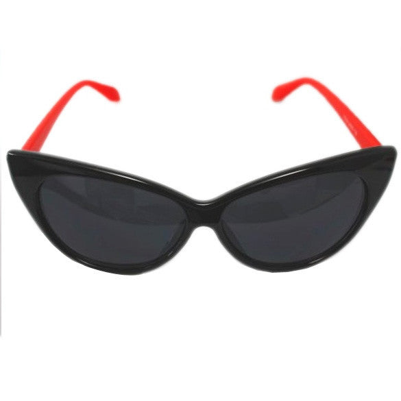 New Cat Eye Retro Fashion Sunglasses Three Colors
