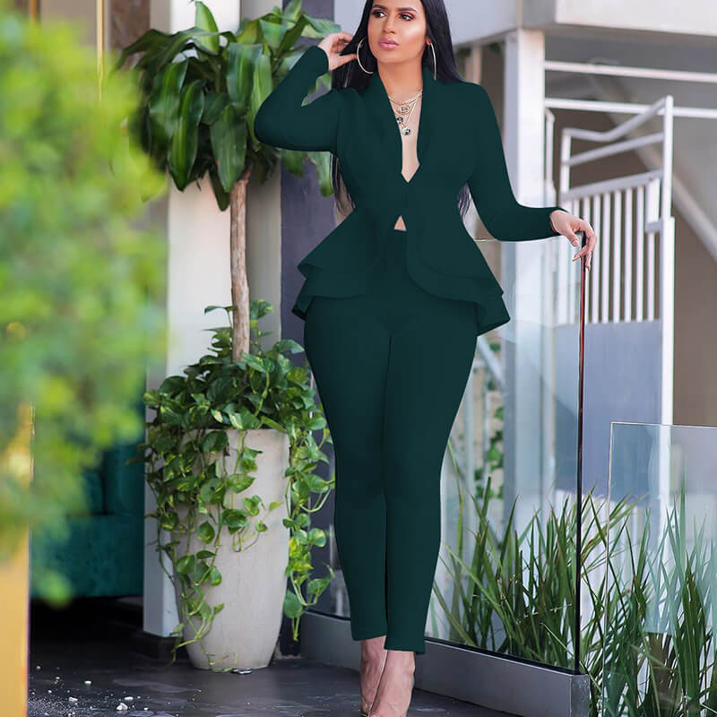 Perspective Crop Top High Neck Skinny Pants Set