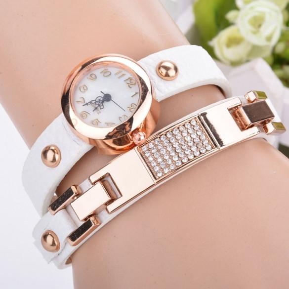 Women Vintage Synthetic Leather Strap Watch The Set Screw Rivets Bracelet Watch