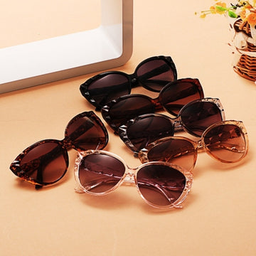 New Fashion Classic Retro Women Lady Stylish Vintage Style Sunglasses