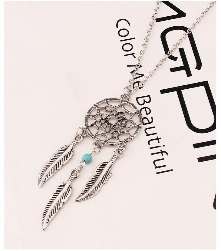 Europe Fashion Feather Clavicle Pendant Necklace