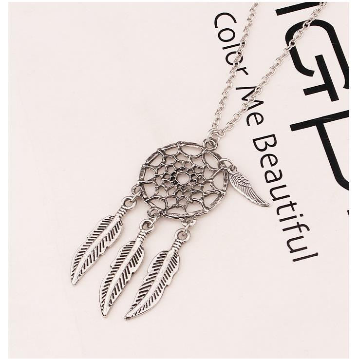 Europe Fashion Feather Clavicle Pendant Necklace