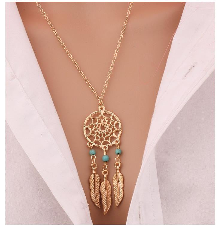Europe Fashion Feather Clavicle Pendant Necklace