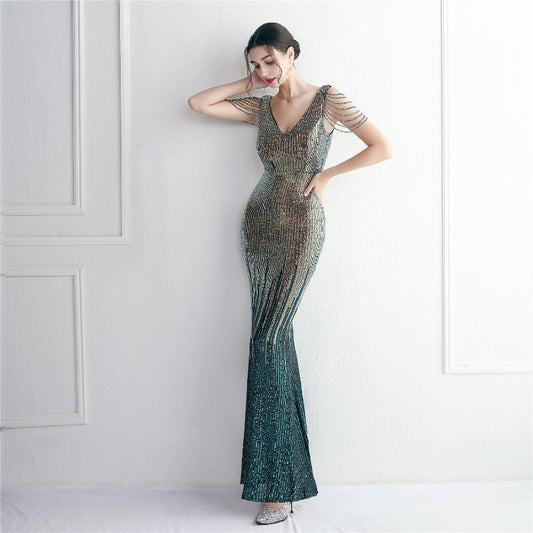 Padded Chest and Delicate Needlework Elegant and Stylish Full-Length Silk Dress