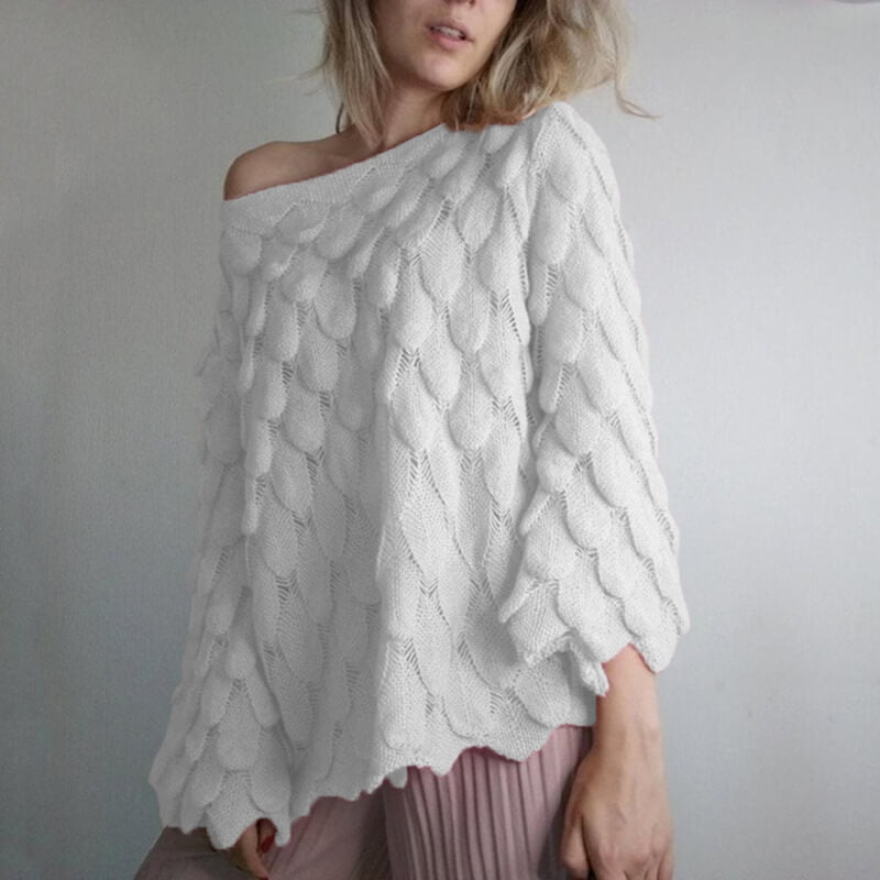 Hollow Out Feather Scoop Neck Sweater 聽