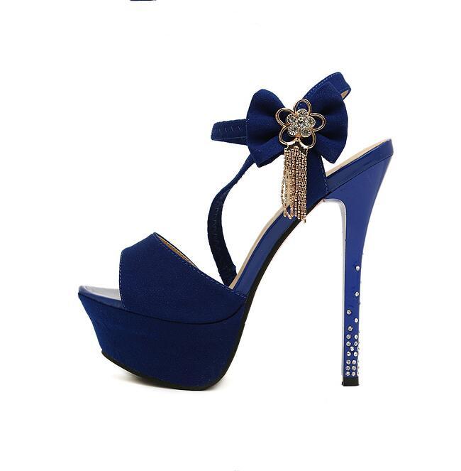 Fashionable Club Diamond Flowers High-Heeled Sandals